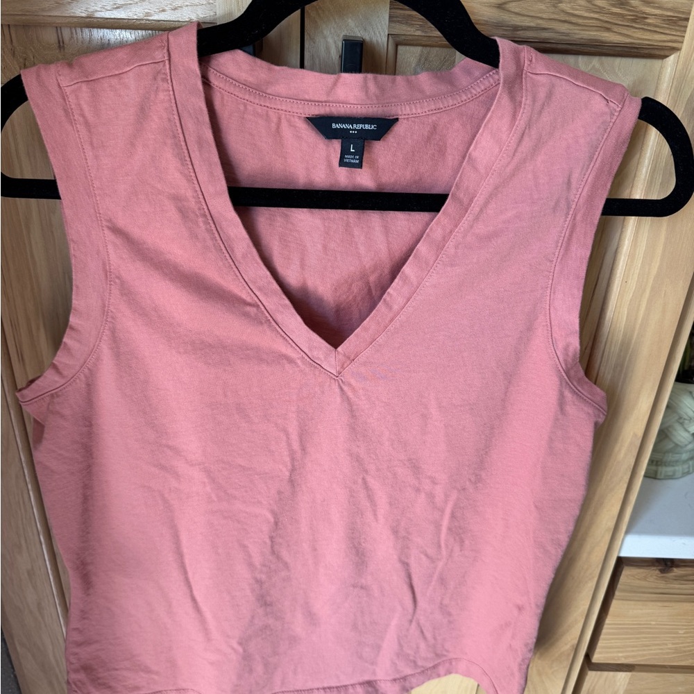 Banana Republic Pink Fitted Crop Tank Top